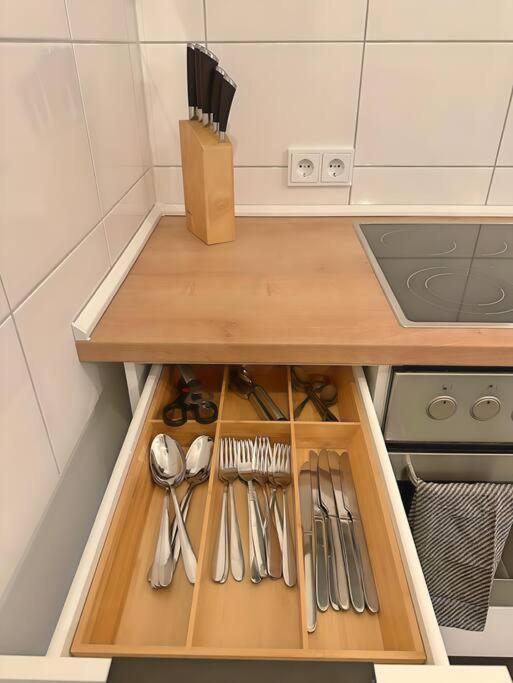 Urban & Chic: 2Bdr, Parkplatz Lejlighed Witten Eksteriør billede